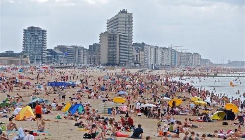 En Bélgica habrá que reservar para ir a la playa